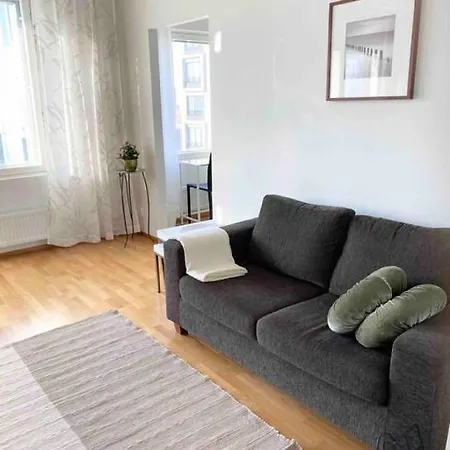 Huoneisto Pasila Modern Flat Centrally Located *