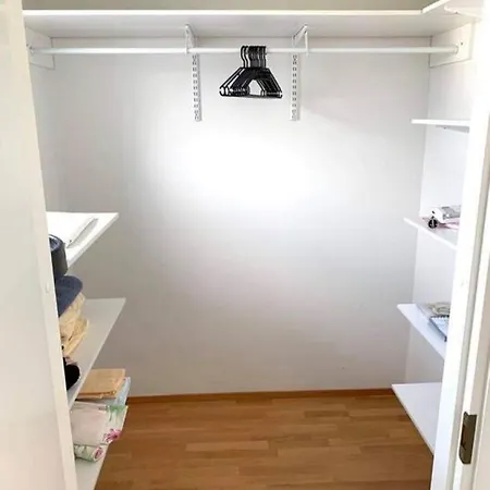 Pasila Modern Flat Centrally Located Apartment